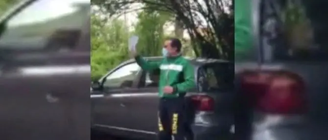 Coronavirus, carabiniere cosentino guarisce e torna a casa: festa a sirene spiegate. Il video