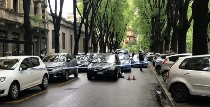Sparatoria in pieno centro a Milano, grave un uomo di 46 anni