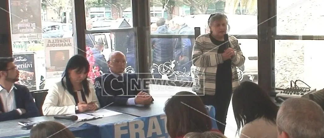 Allarme sicurezza a Catanzaro Lido, «Intervenire prima che ci scappi il morto»