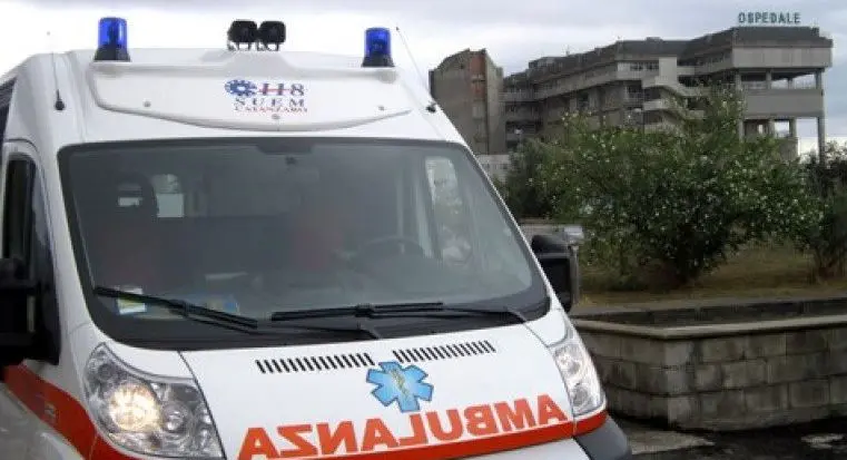 Codacons: «Non ci sono ambulanze e in Calabria si rischia di morire»