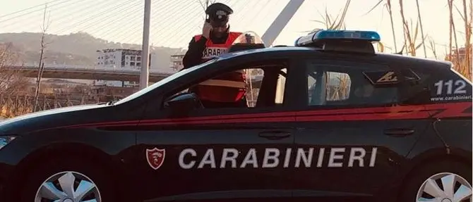 Era ai domiciliari ma spacciava marijuana ad un minore