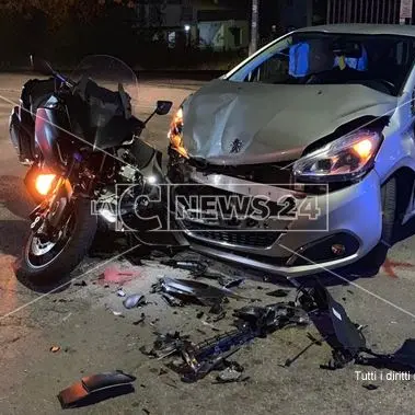 Rende, notte agitata: tre incidenti stradali a Saporito e nei pressi dell'Unical