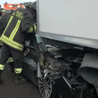 Grave incidente stradale sulla A2, interviene l’elisoccorso