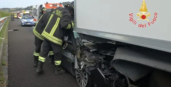 Grave incidente stradale sulla A2, interviene l’elisoccorso