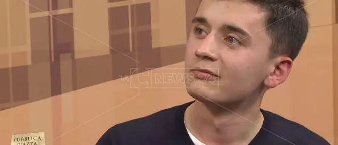 Bernard Dika, il fenomeno della nuova politica: «Basta rassegnarsi al peggio»