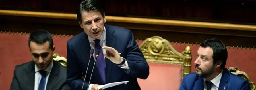 Cdm a Reggio, il premier Conte: «Adotteremo misure urgenti per la sanità»