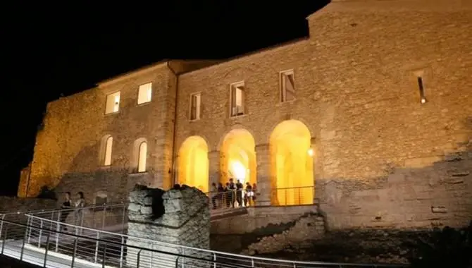 I futuri professionisti della bellezza protagonisti al Castello Svevo di Cosenza