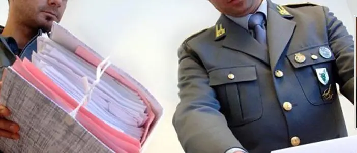 La Finanza indaga sulla trasferta a Spoleto di Oliverio: acquisiti documenti al festival