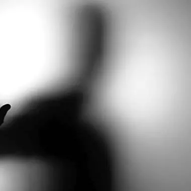 Abusi sessuali su ragazzine, arrestati tre uomini