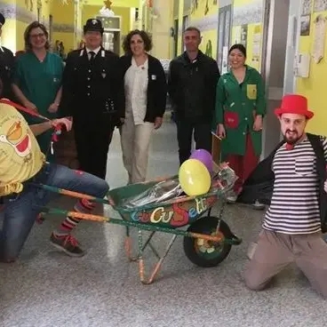 Cosenza, biodiversità in corsia: Pasqua speciale nei reparti pediatrici