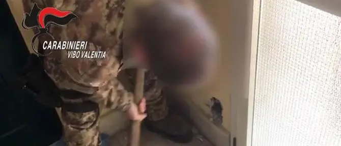 Droga nelle pareti di casa, un arresto a Mileto