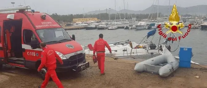 Maltempo, naufragio in Sardegna: muore turista francese
