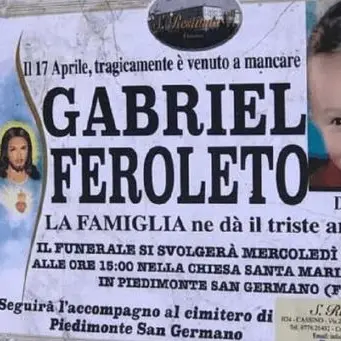 Il piccolo Gabriel strangolato perchè piangeva disturbando i genitori