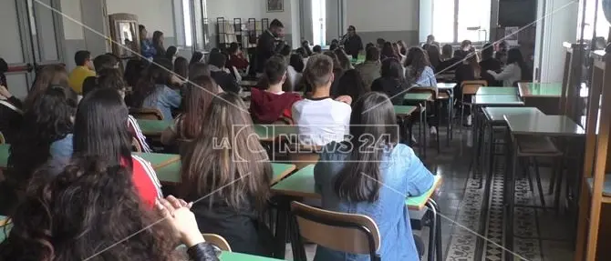 Dodò e Tonino vittime innocenti di mafia, a Paola studenti a lezione di legalità