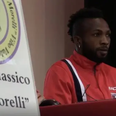 VIBONESE | Diritti umani e razzismo: Obodo si racconta agli studenti