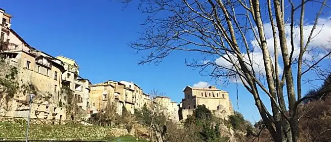 Primo maggio tra natura e cultura al Parco fluviale di Mendicino
