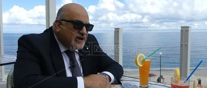 «La politica non può salvare la Calabria, tocca a noi darci da fare»