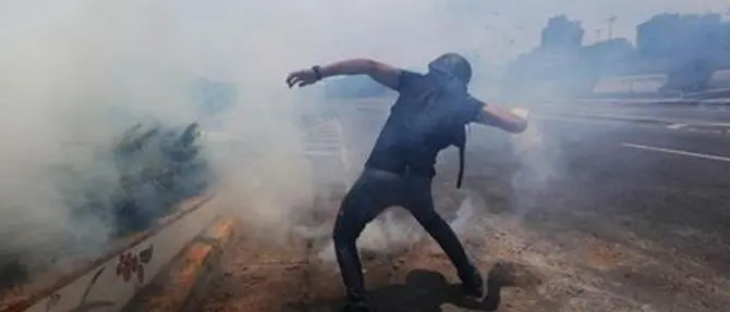 Crisi in Venezuela, tre minori rimasti uccisi negli scontri