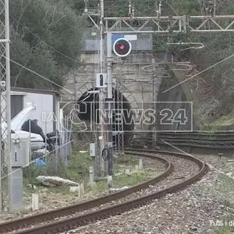 Lavori nella galleria Santomarco, sospesi i treni nel tratto Paola-Cosenza