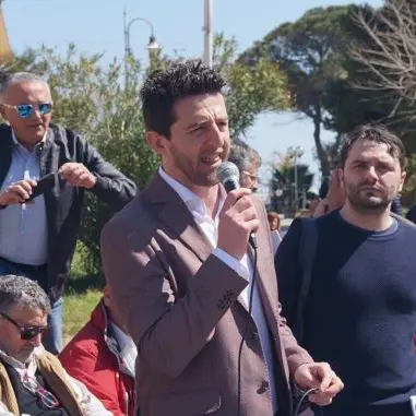 Corigliano-Rossano, gomme squarciate al candidato a sindaco Stasi