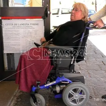 Lamezia off limits per i disabili, “vietata” anche sede dei Servizi sociali