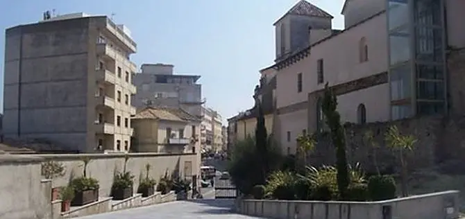 Catanzaro e la seta, incontri e laboratori al complesso San Giovanni