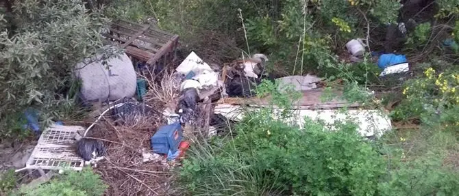 Ambiente, scoperta una grande discarica a San Nicola Arcella