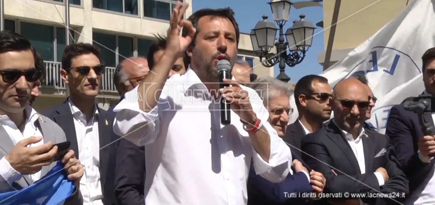 Salvini a Catanzaro: «In Calabria prima gli italiani e poi il resto del mondo»