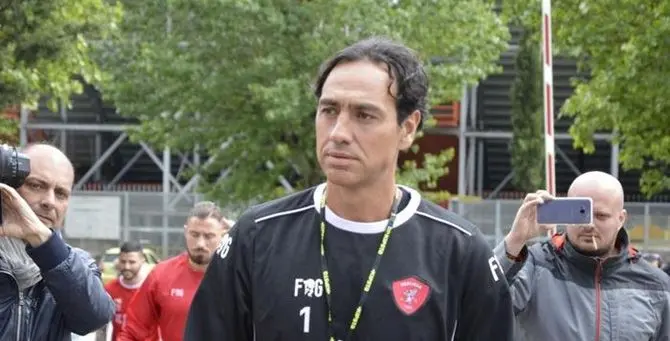 Sputò ad Alessandro Nesta, denunciato 72enne crotonese