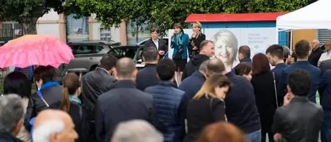 Elezioni, Maria Limardo a Vibo Marina per esporre idee e programmi