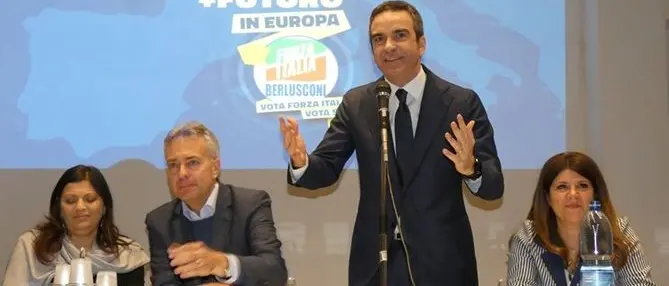 Forza Italia in piena crisi di nervi. Da Cosenza a Reggio dissidenti sul piede di guerra