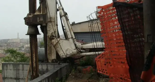 Vibo, quella scala mobile mai costruita e divenuta una trappola