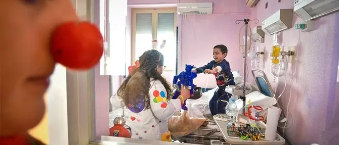 Paola, uno spettacolo per finanziare la terapia del sorriso