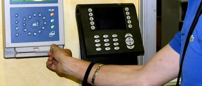 Assenteismo, chiesto il processo per venti dipendenti dell’Asp di Vibo