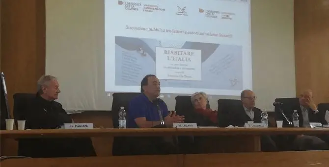 Mimmo Lucano all’Unical: «Siamo tornati all’epoca del fascismo»