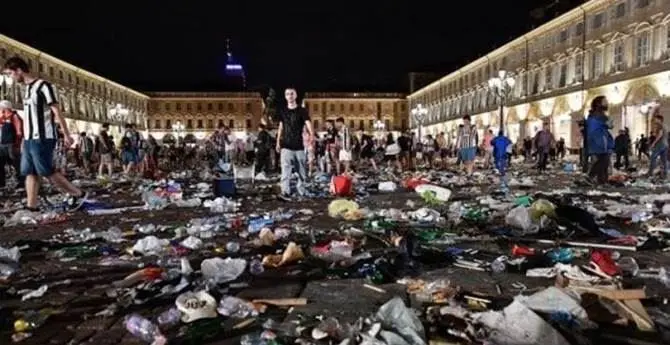 Torino, 10 anni ai ragazzi che provocarono gli incidenti di piazza San Carlo