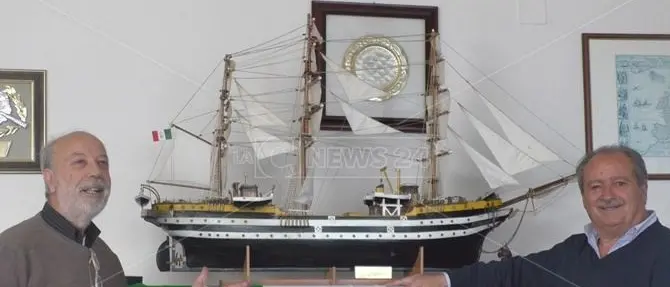 La nave Amerigo Vespucci a Scalea, si lavora senza sosta all'evento