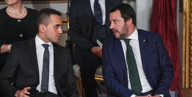 Lega e M5s mai così divisi: gli insulti che mettono a rischio il Governo