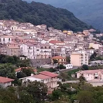 Elezioni comunali a Falerna, Renne e Menniti al rush finale