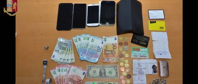 Rapine, scippi e furti a Reggio Calabria: in carcere 28enne