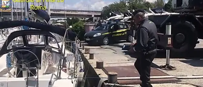 Ville, auto, barca e locale: maxi-sequestro a Roma per una famiglia calabrese