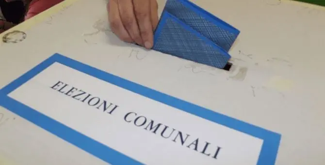 Provincia per provincia tutti i 135 Comuni calabresi pronti al voto