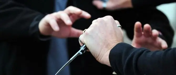 Lite finisce in accoltellamento a Scalea, denunciato 36enne