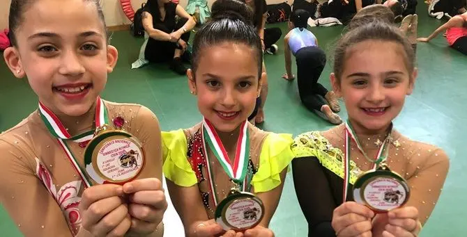 Nocera Terinese, tre bimbe trionfano alle gare nazionali di ginnastica ritmica