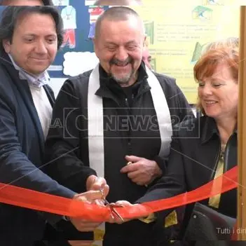 Lamezia, una biblioteca per la “scuola” del campo rom