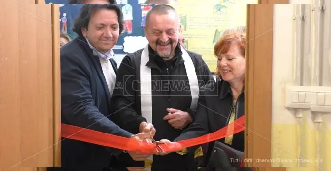 Lamezia, una biblioteca per la “scuola” del campo rom