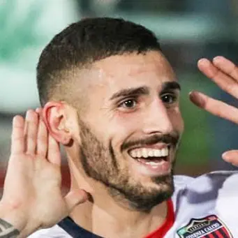 L'addio di Tutino al Cosenza: «Sarà sempre parte di me»