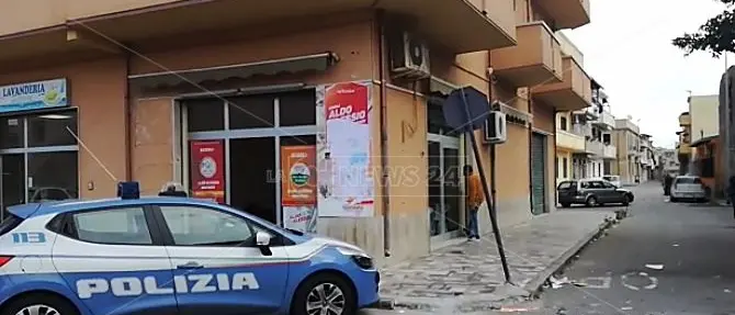 Gioia Tauro, vandalizzata la segreteria politica del candidato Alessio