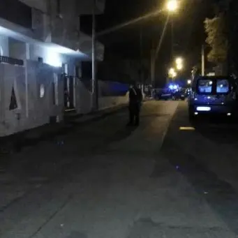 Anziano bruciato vivo in casa, il figlio confessa l'atroce delitto