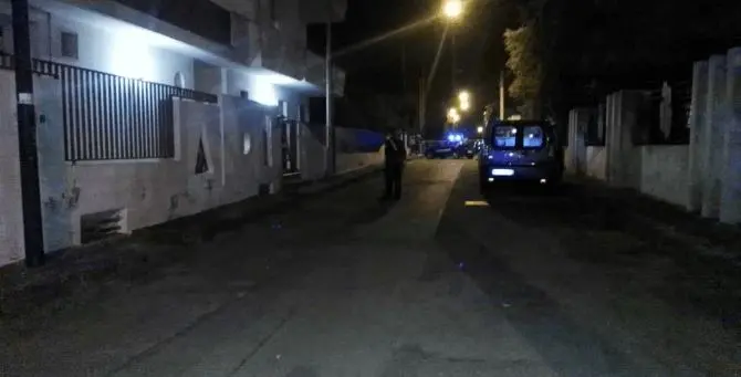 Anziano bruciato vivo in casa, il figlio confessa l'atroce delitto